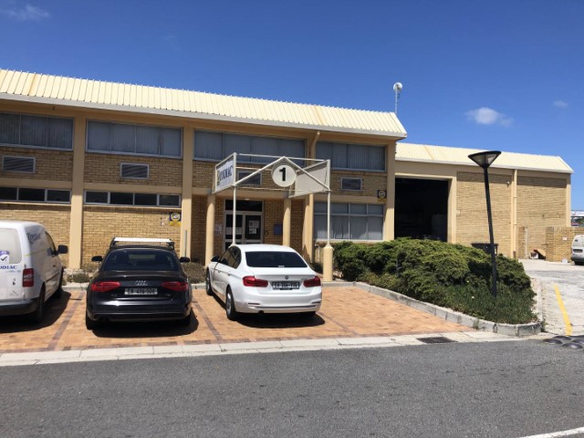 To Let commercial Property for Rent in Montague Gardens Western Cape